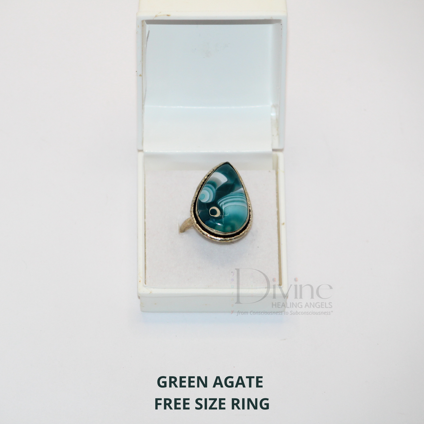 GREEN AGATE RING