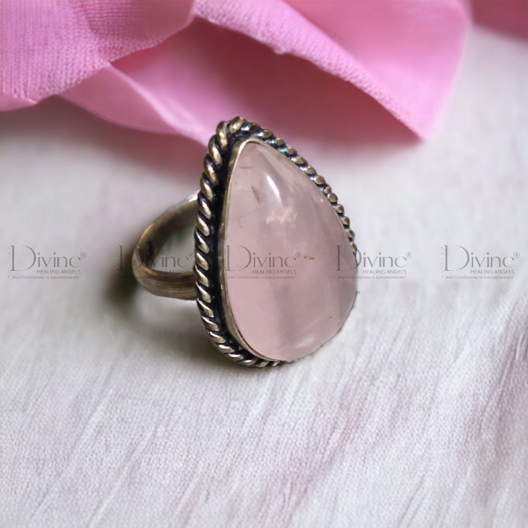 ROSE QUARTZ RING