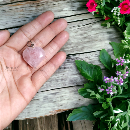 ROSE QUARTZ HEART PENDANT