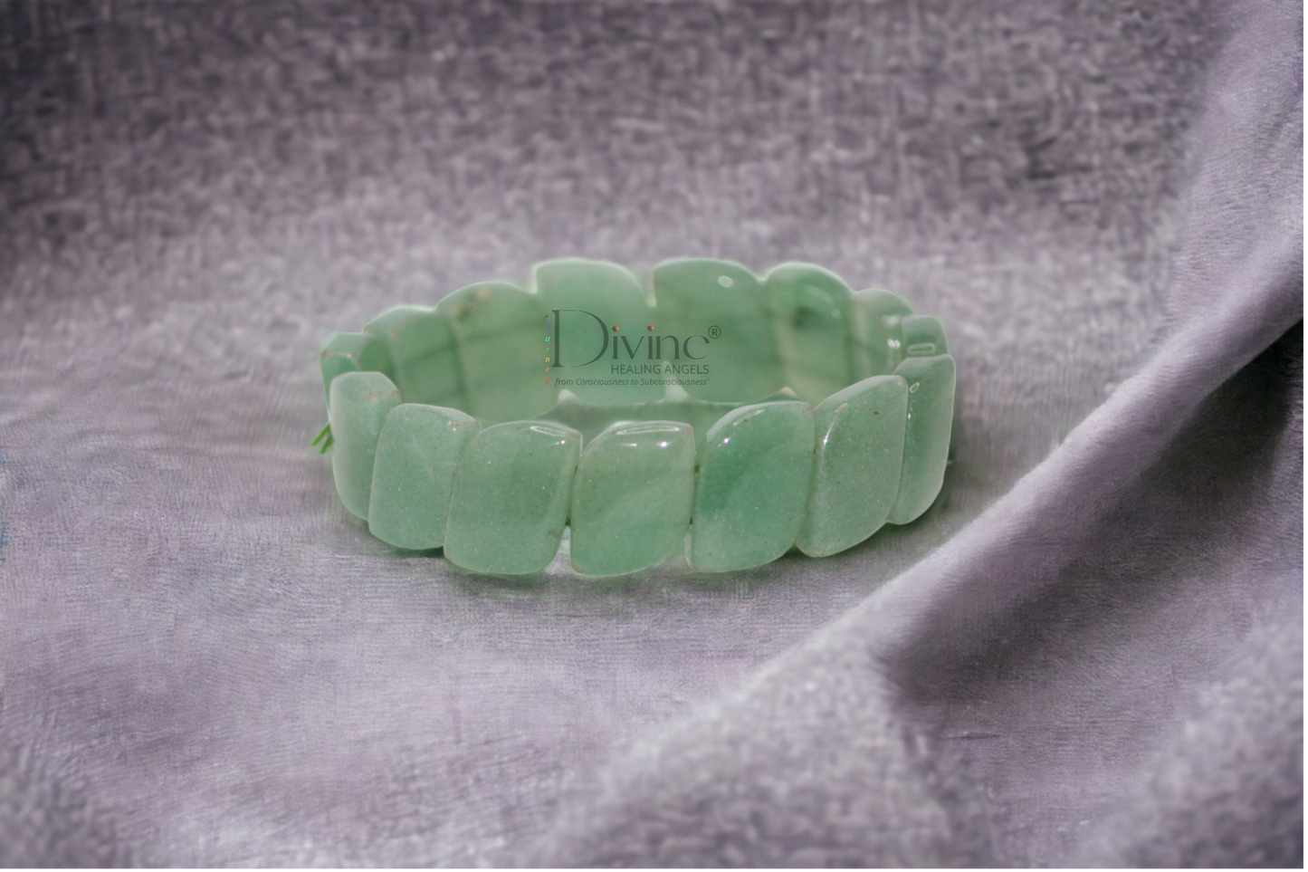 GREEN AVENTURINE BRACELET-OVAL FACETED